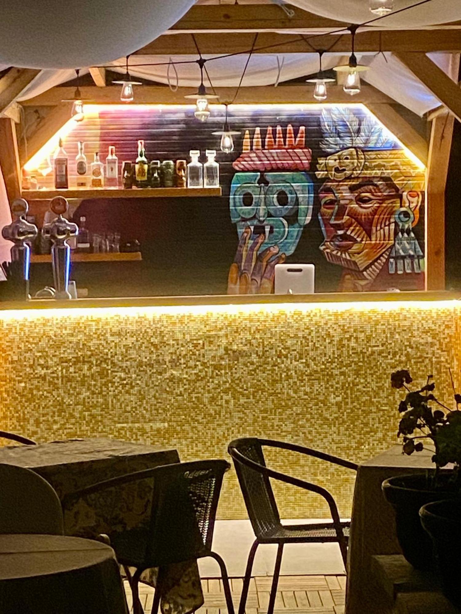 ホテル Sunset Art Beach Front チェルノモレツ エクステリア 写真